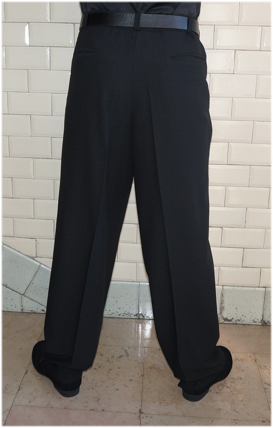 4 corazones Pantalon PH 201 noir à pinces UNIQUEMENT EN STOCK, PAS DE COMMANDE POSSIBLE EN ARGENTINE