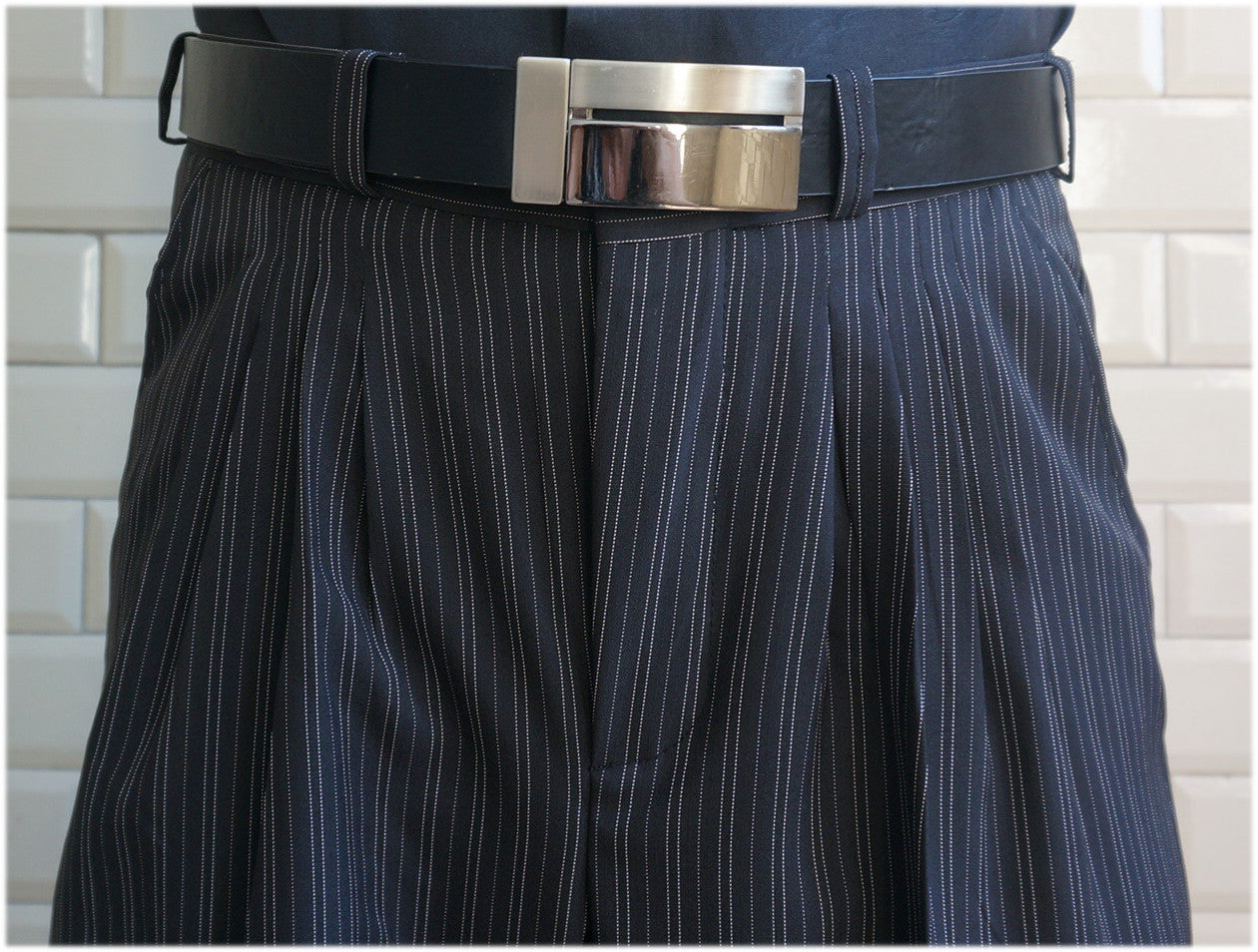 4 Corazones  Pantalon PH 201 gris anthracite double rayure blanche fin à pinces PAS DE COMMANDE POUR CE PRODUIT